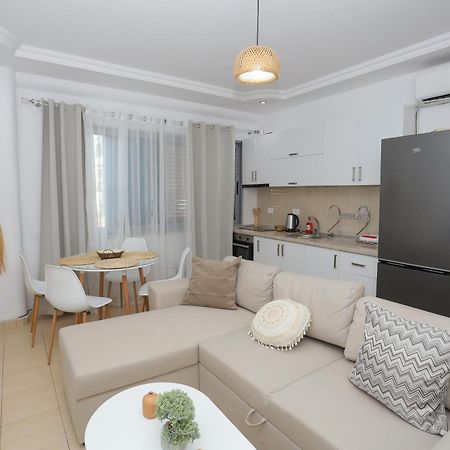 New Bazar Selvia Apartment Tirana Exterior photo