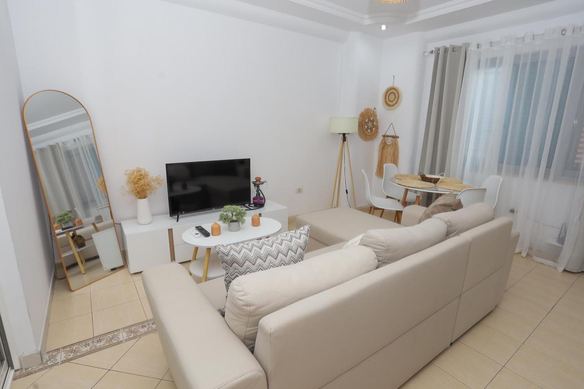 New Bazar Selvia Apartment Tirana Exterior photo
